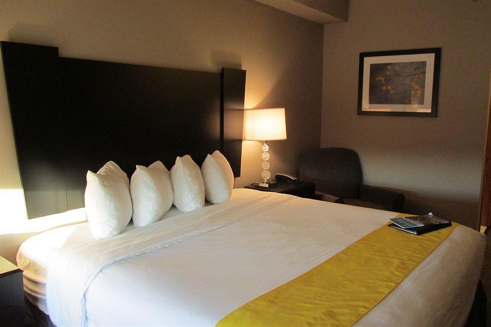 Okoboji Inn & Suites Milford المظهر الخارجي الصورة
